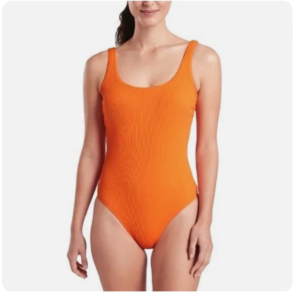 Athleta Womens Cloudbreak Rib Scoop One Piece Swimsuit In Monarch Orange Size MT